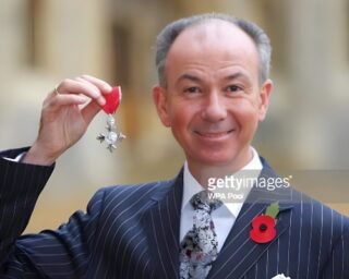 Stephen Hillier.remini enhanced